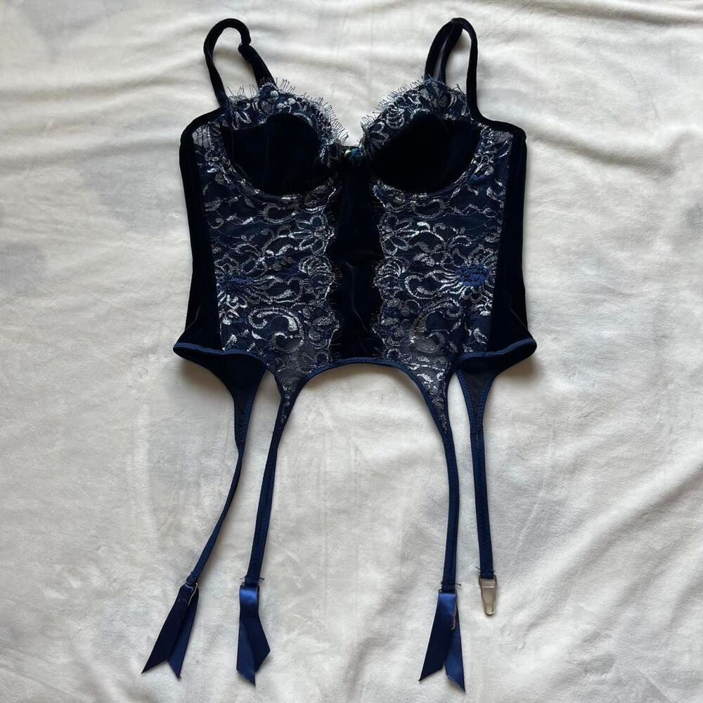vintage 90s/Y2K Shirley of Hollywood fairy whimsygoth lace navy corset girdles